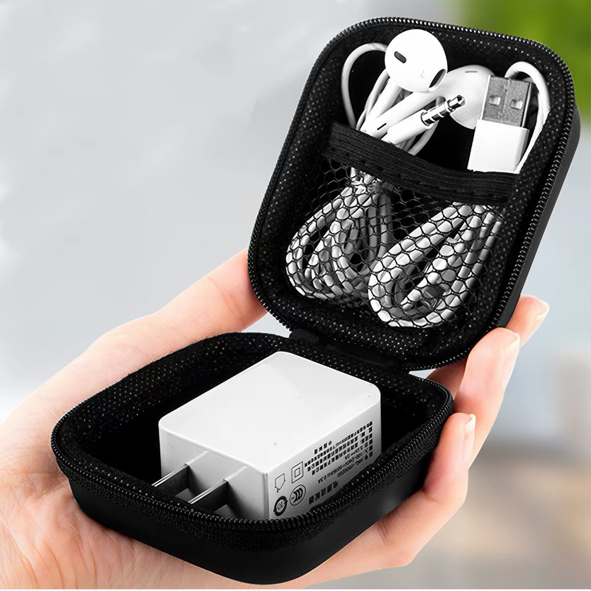 حقيبة تنظيم الكابلات والشواحن  - مراجعة Cable Organizer Bag وسعره